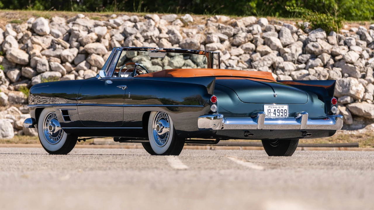 1957 Dual-Ghia - Image 3 of 29
