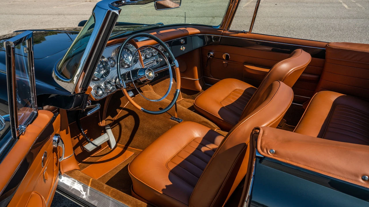 1957 Dual-Ghia - Image 4 of 29