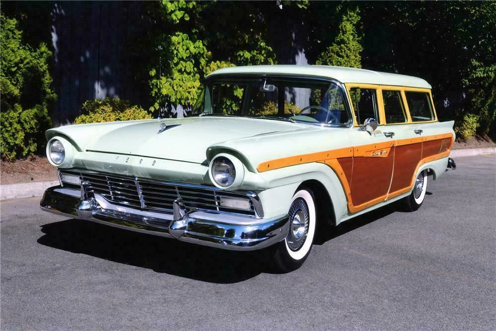 1957 Ford Country Squire - Image 2 of 4