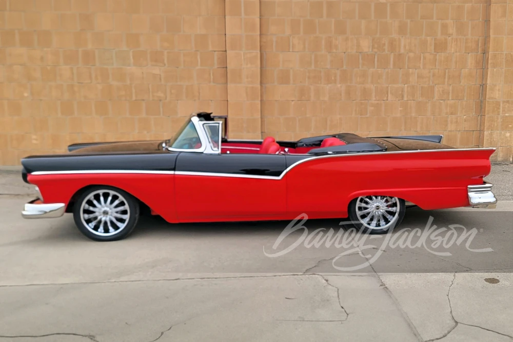 1957 Ford Fairlane 2nd Gen - Image 5 of 5