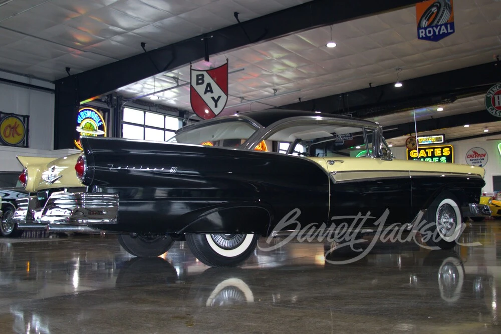 1957 Ford Fairlane 2nd Gen - Image 7 of 31