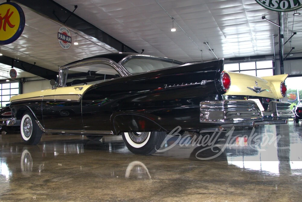1957 Ford Fairlane 2nd Gen - Image 21 of 31