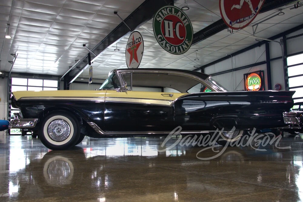 1957 Ford Fairlane 2nd Gen - Image 18 of 31