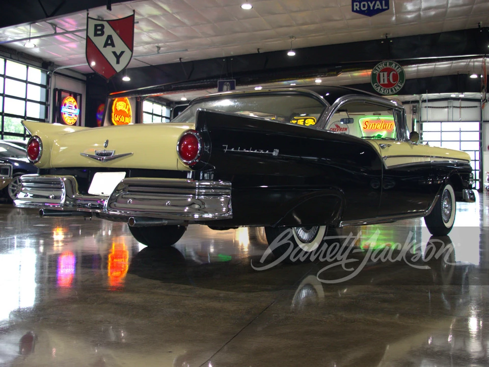 1957 Ford Fairlane 2nd Gen - Image 6 of 31
