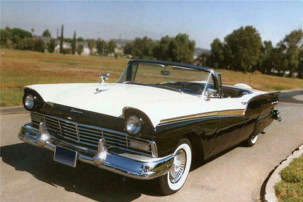 1957 Ford Fairlane 2nd Gen - Image 2 of 5