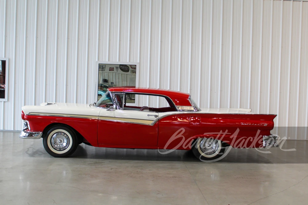 1957 Ford Fairlane 2nd Gen - Image 11 of 24