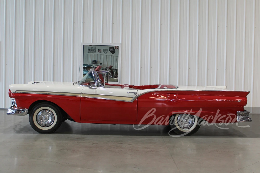 1957 Ford Fairlane 2nd Gen - Image 15 of 24