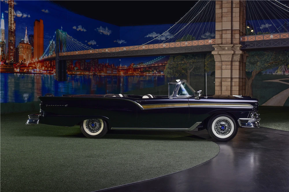 1957 Ford Fairlane 2nd Gen - Image 5 of 5