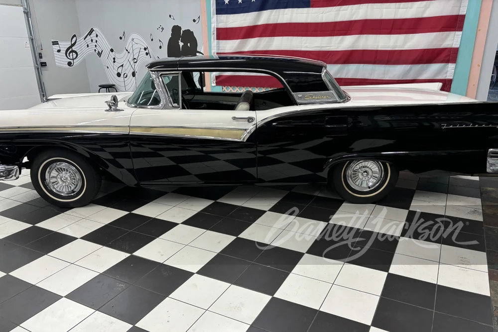 1957 Ford Fairlane 2nd Gen - Image 30 of 31