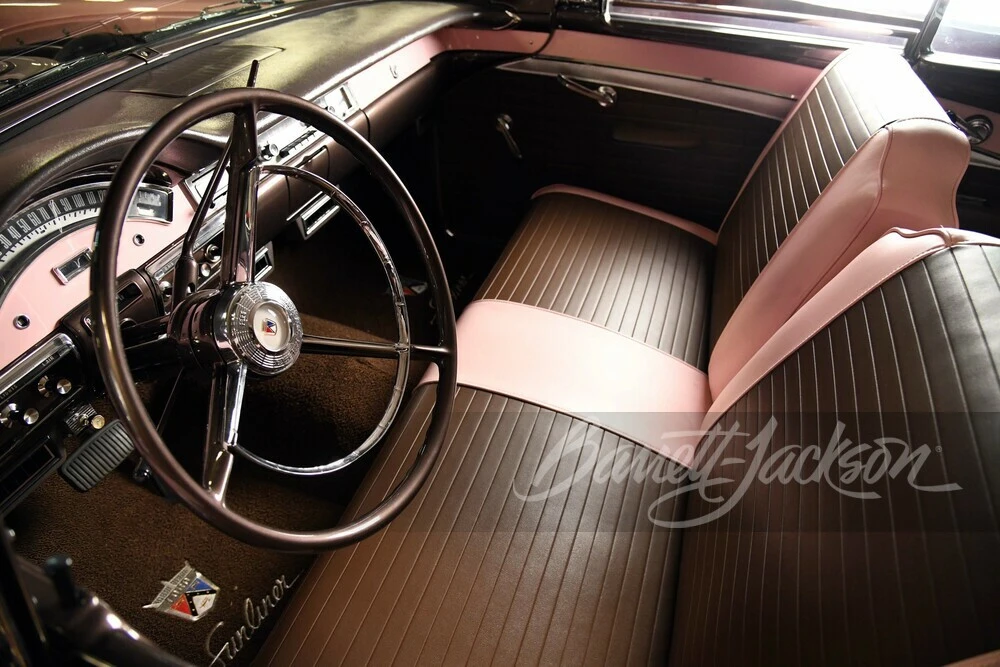 1957 Ford Fairlane 2nd Gen - Image 24 of 31