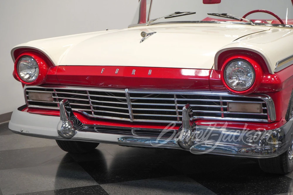 1957 Ford Fairlane 2nd Gen - Image 12 of 15