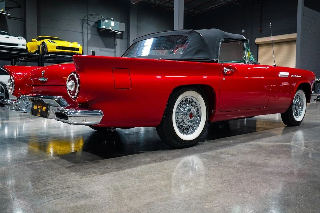 1957 Ford Thunderbird 1st Gen - Image 20 of 31