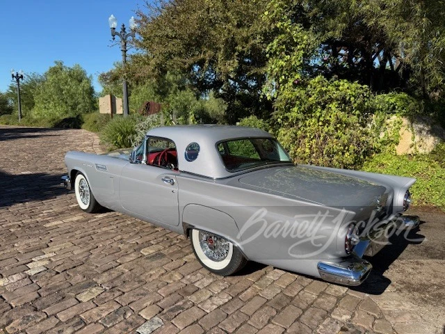 1957 Ford Thunderbird 1st Gen - Image 22 of 25
