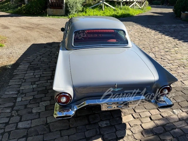 1957 Ford Thunderbird 1st Gen - Image 23 of 25