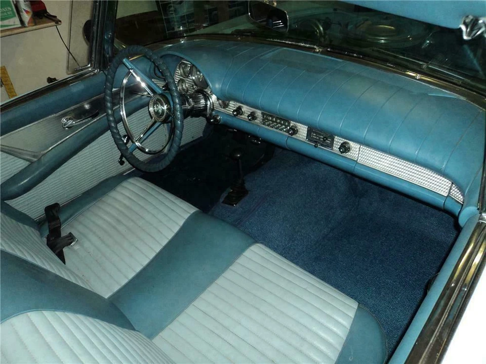 1957 Ford Thunderbird 1st Gen - Image 4 of 5