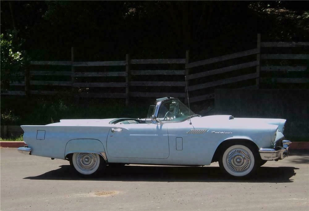1957 Ford Thunderbird 1st Gen - Image 5 of 5