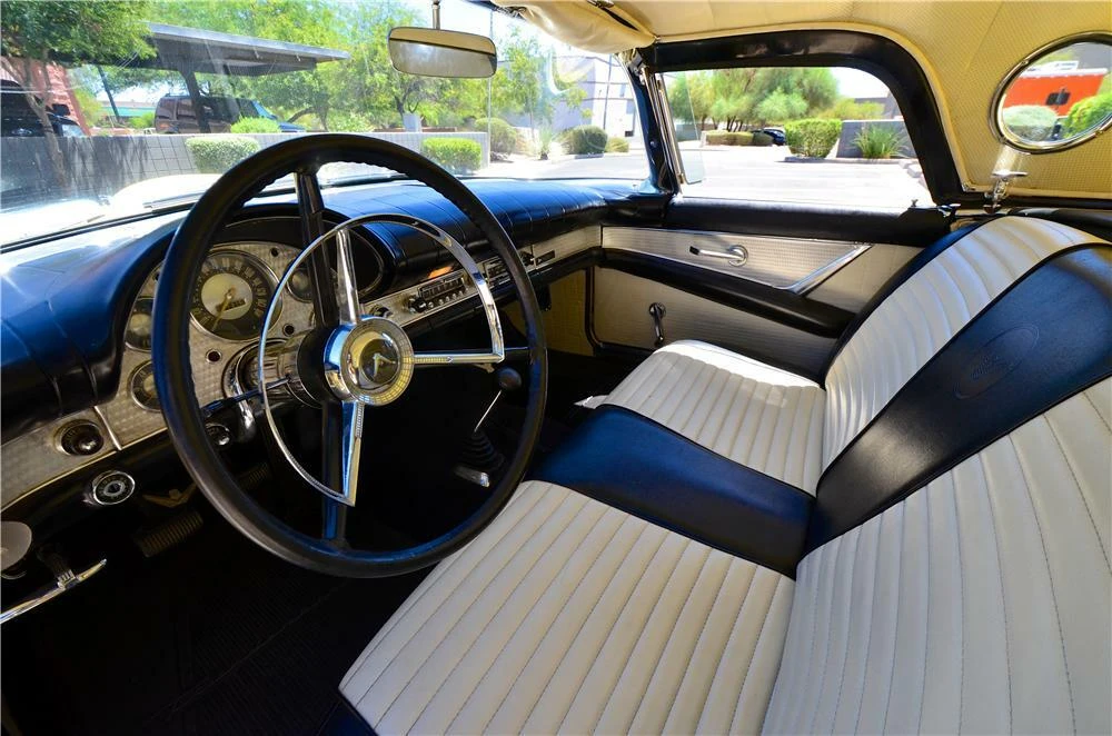 1957 Ford Thunderbird 1st Gen - Image 4 of 5