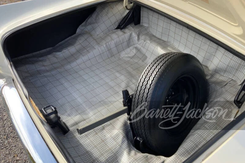 1957 Ford Thunderbird 1st Gen - Image 24 of 26