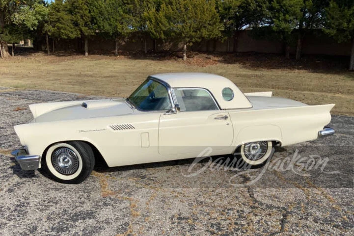 1957 Ford Thunderbird 1st Gen - Image 12 of 26