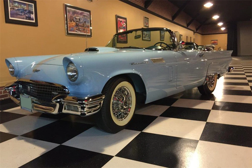 1957 Ford Thunderbird 1st Gen - Image 2 of 5