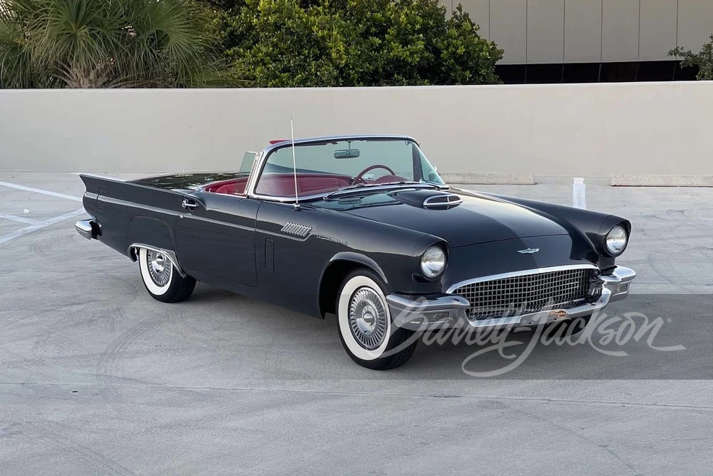1957 Ford Thunderbird 1st Gen - Image 4 of 13