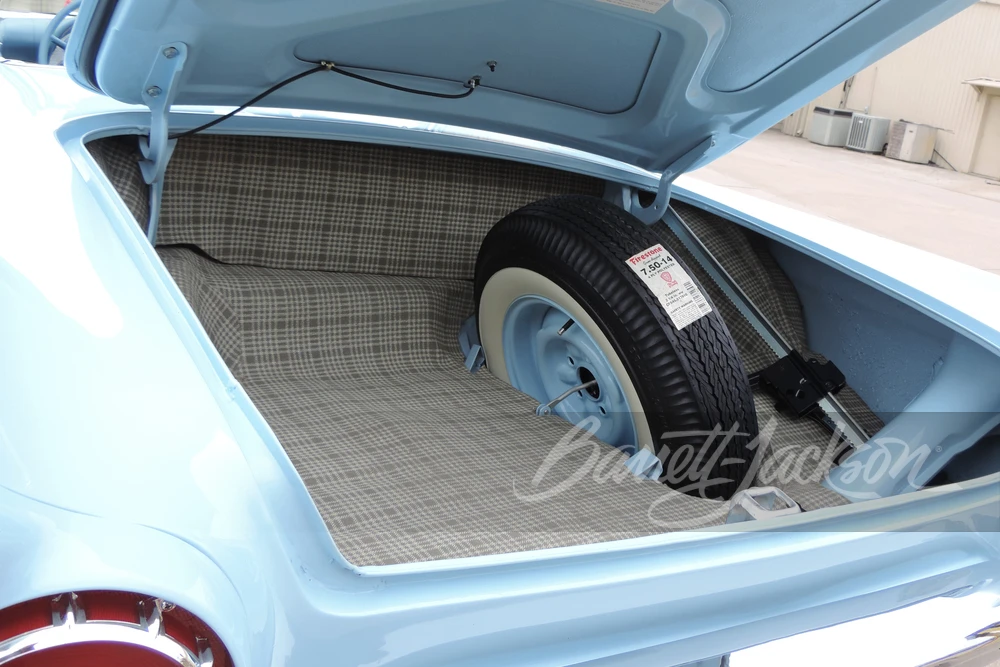 1957 Ford Thunderbird 1st Gen - Image 23 of 28