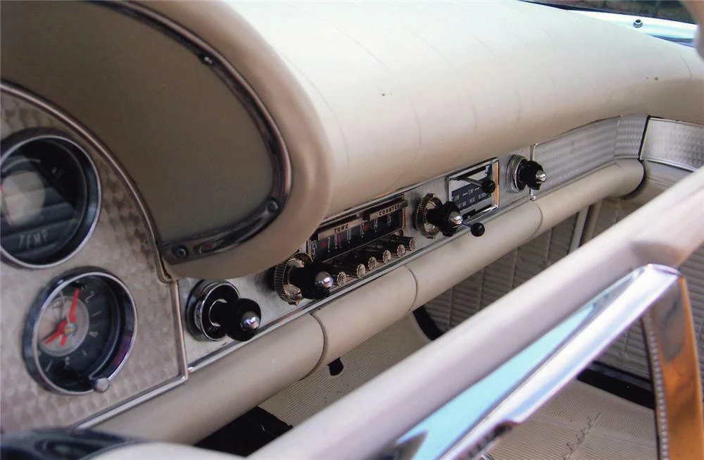 1957 Ford Thunderbird 1st Gen - Image 4 of 5