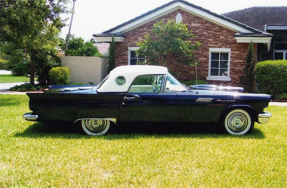1957 Ford Thunderbird 1st Gen - Image 5 of 5