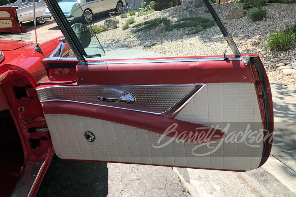 1957 Ford Thunderbird 1st Gen - Image 18 of 25