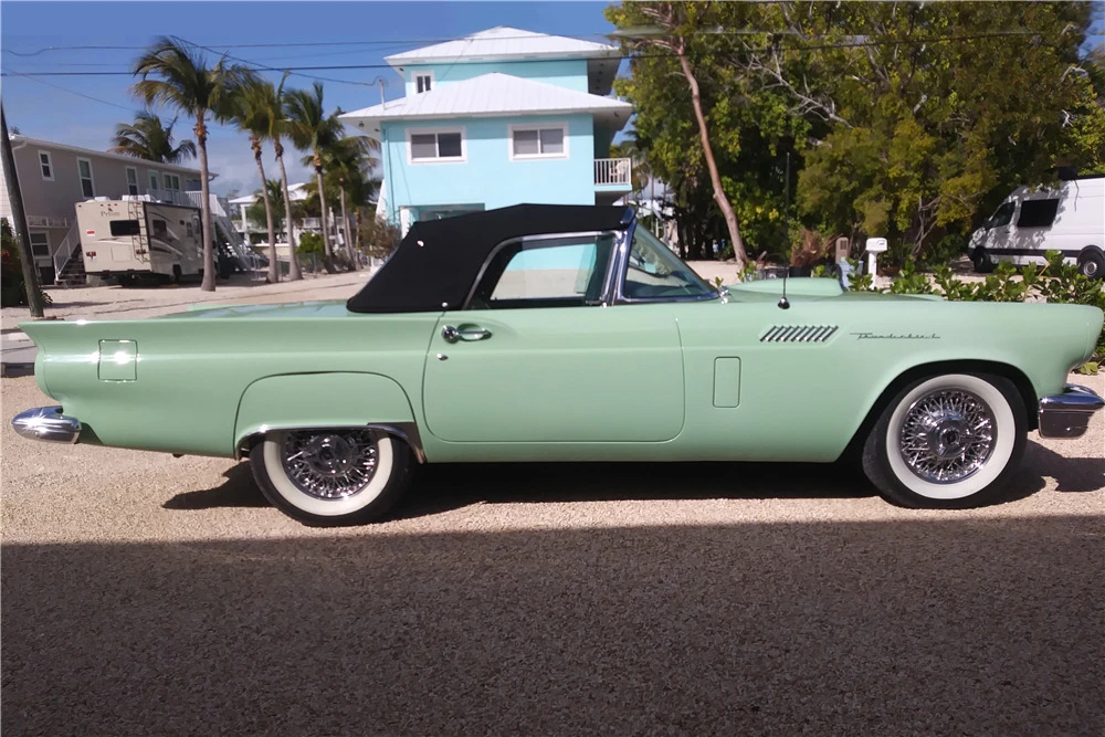 1957 Ford Thunderbird 1st Gen - Image 7 of 7