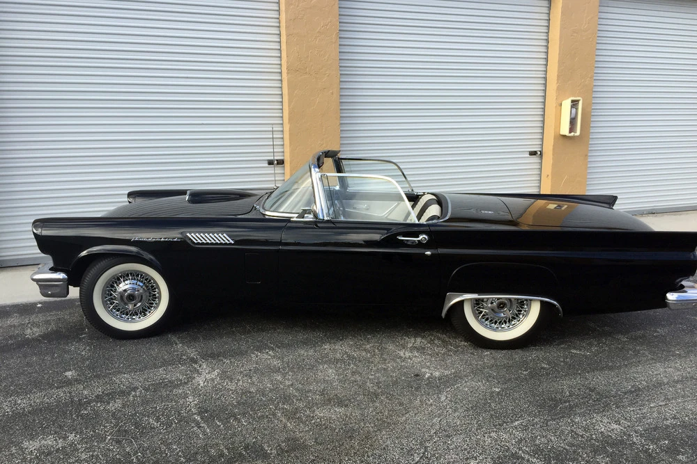 1957 Ford Thunderbird 1st Gen - Image 5 of 5