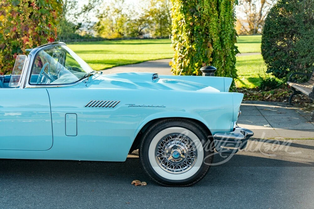 1957 Ford Thunderbird 1st Gen - Image 11 of 31
