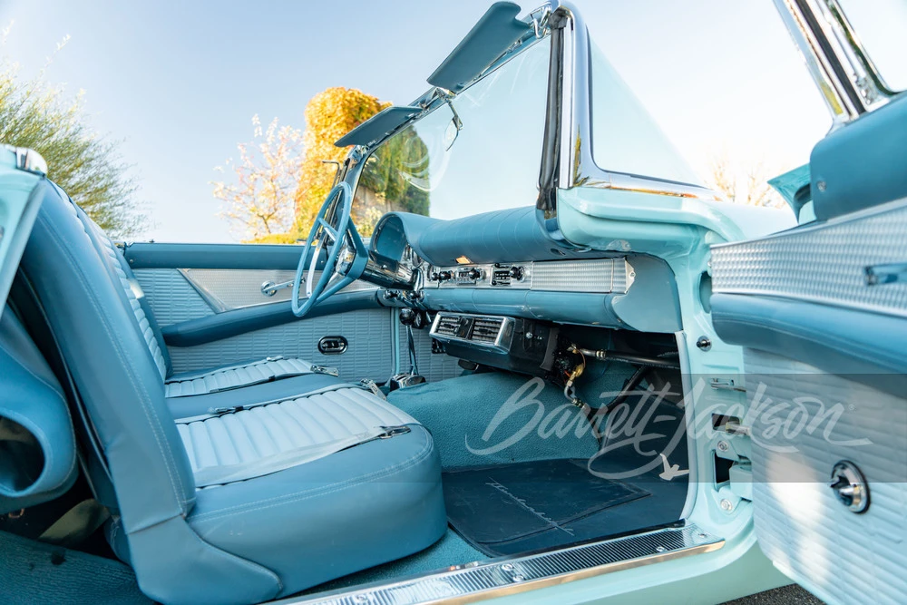 1957 Ford Thunderbird 1st Gen - Image 22 of 31