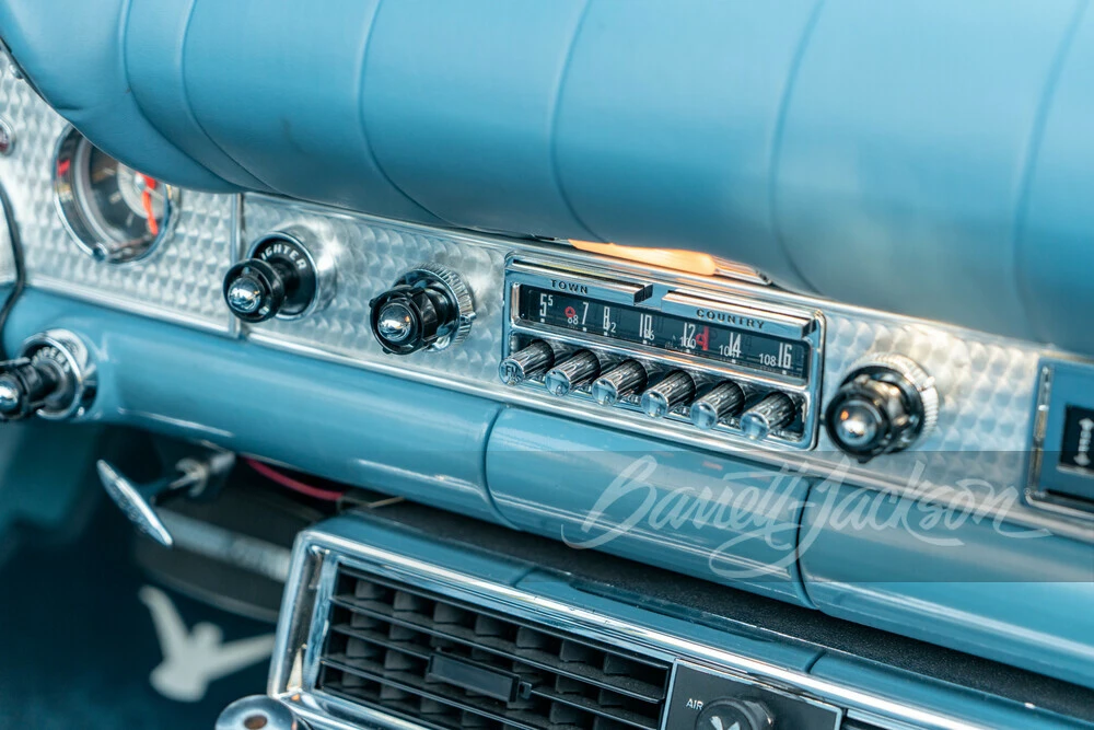 1957 Ford Thunderbird 1st Gen - Image 23 of 31
