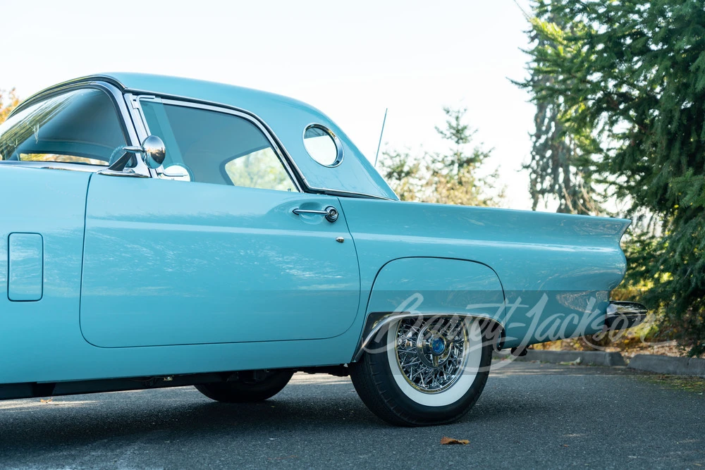 1957 Ford Thunderbird 1st Gen - Image 24 of 31