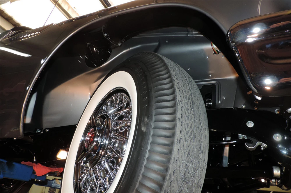 1957 Ford Thunderbird 1st Gen - Image 5 of 6