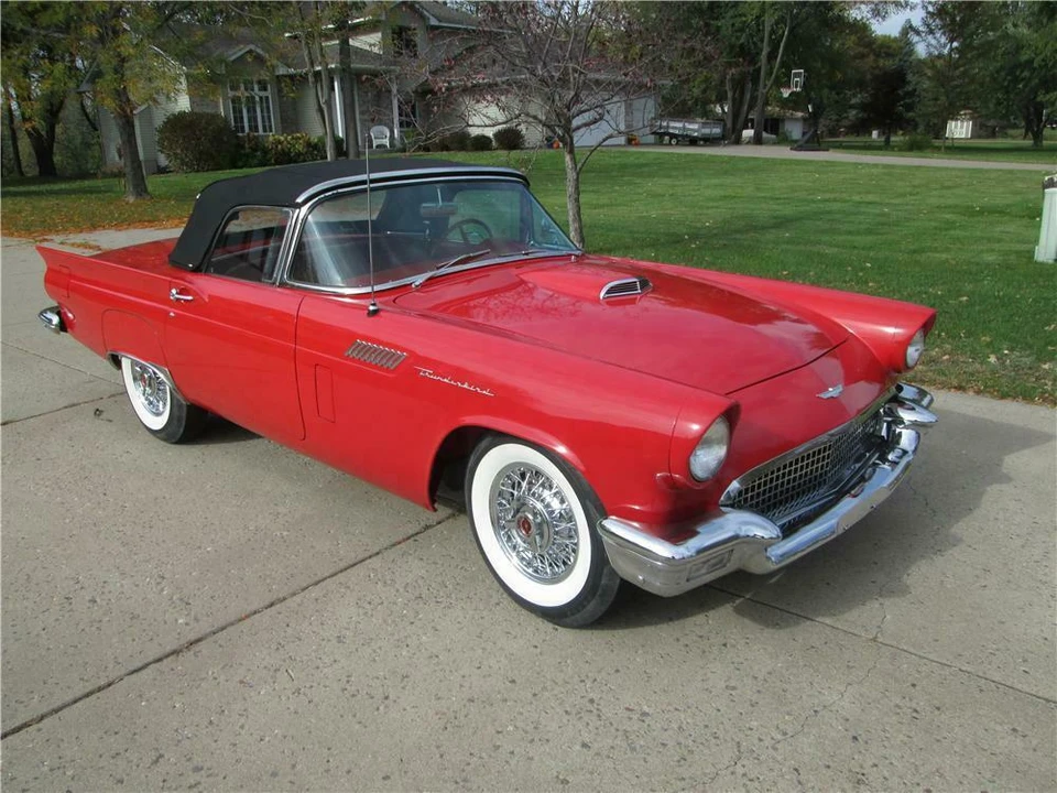 1957 Ford Thunderbird 1st Gen - Image 2 of 4