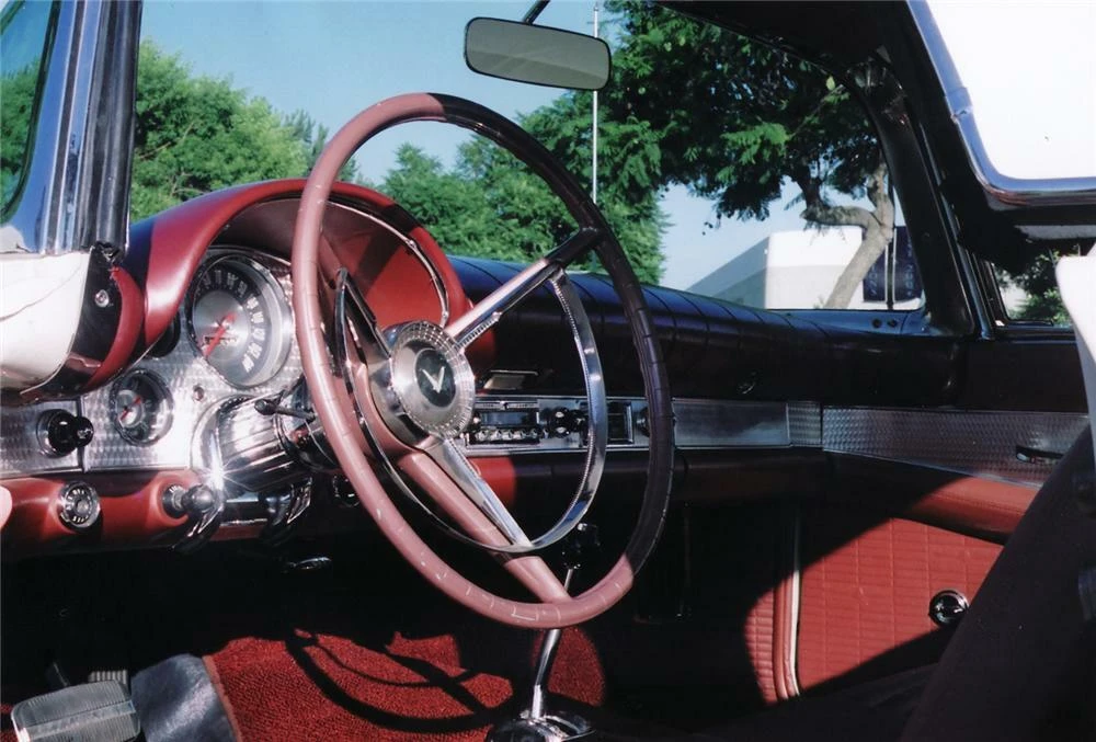 1957 Ford Thunderbird 1st Gen - Image 4 of 5