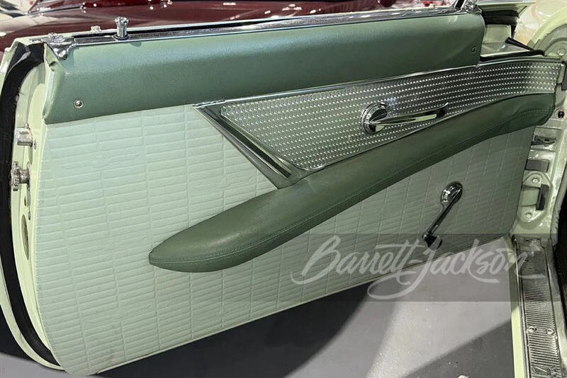 1957 Ford Thunderbird 1st Gen - Image 8 of 10