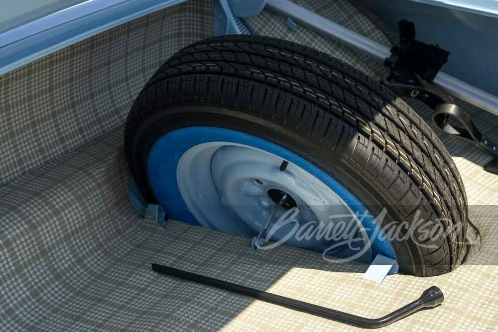 1957 Ford Thunderbird 1st Gen - Image 20 of 31