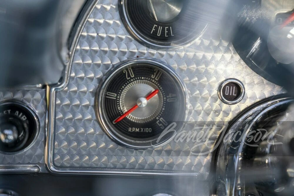1957 Ford Thunderbird 1st Gen - Image 28 of 31