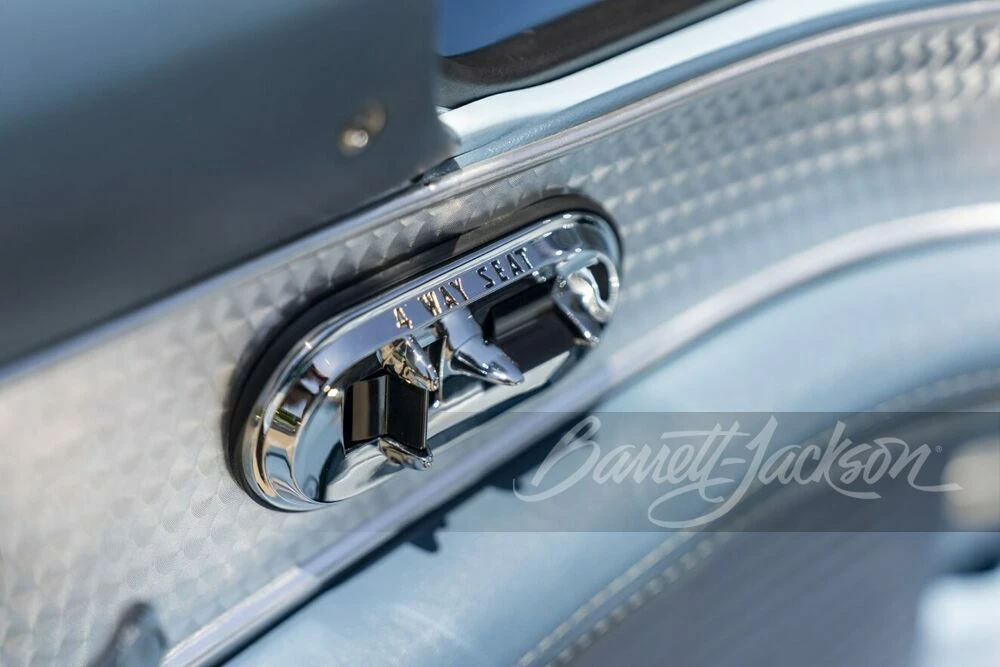 1957 Ford Thunderbird 1st Gen - Image 17 of 31