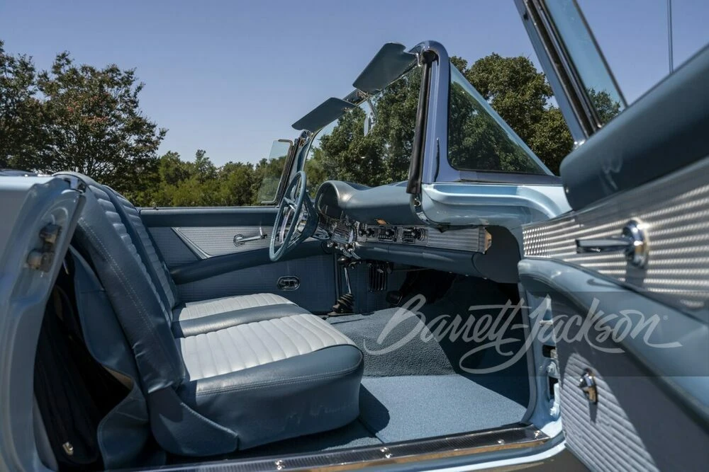 1957 Ford Thunderbird 1st Gen - Image 18 of 31