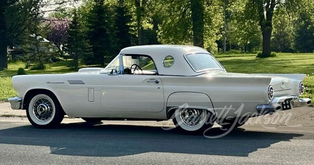1957 Ford Thunderbird 1st Gen - Image 10 of 31