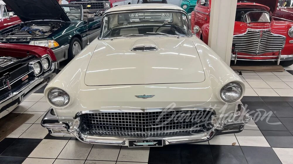 1957 Ford Thunderbird 1st Gen - Image 11 of 31