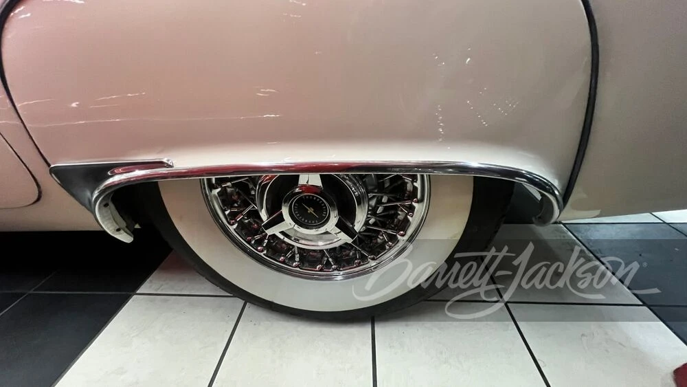 1957 Ford Thunderbird 1st Gen - Image 17 of 31
