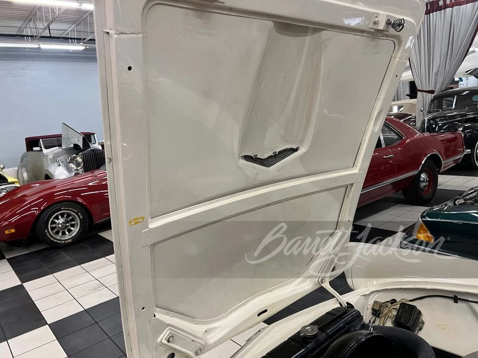 1957 Ford Thunderbird 1st Gen - Image 23 of 31