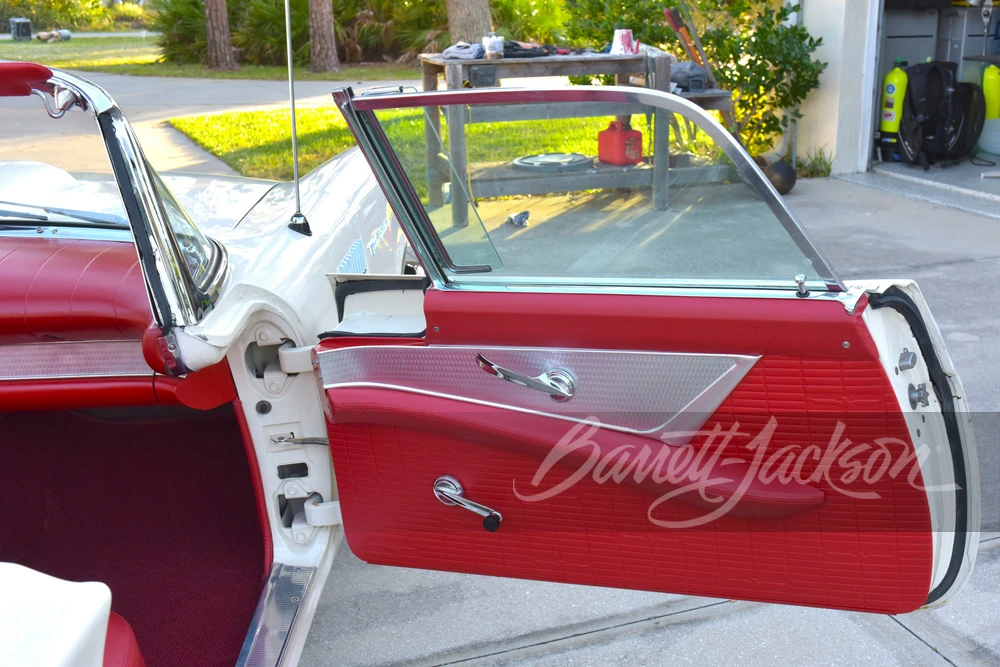 1957 Ford Thunderbird 1st Gen - Image 14 of 29