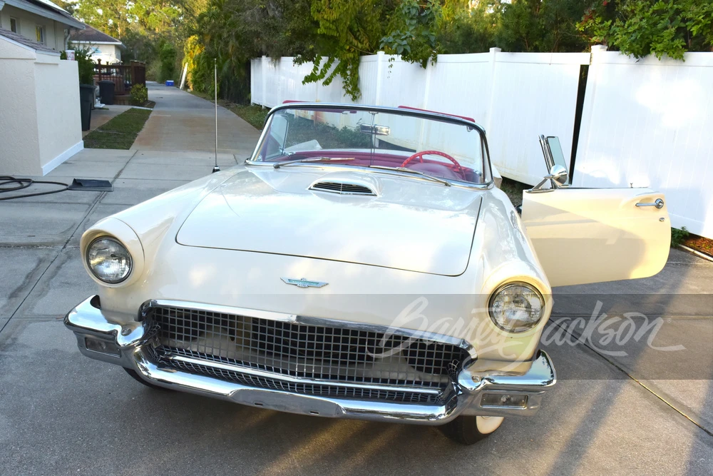 1957 Ford Thunderbird 1st Gen - Image 16 of 29
