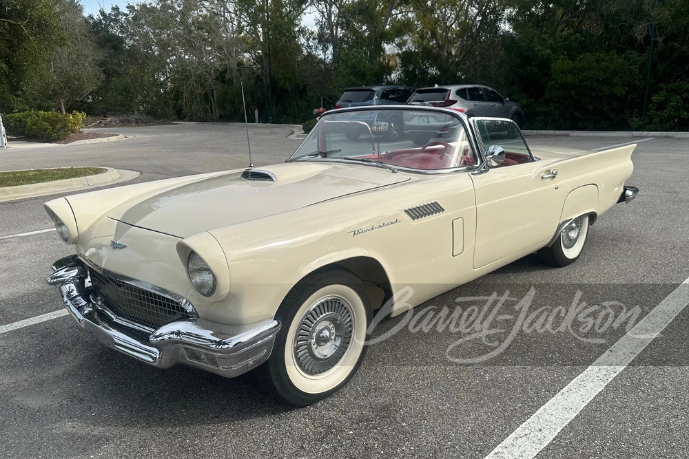 1957 Ford Thunderbird 1st Gen - Image 20 of 29